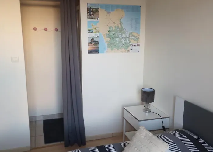 Carentan Les Marais Aux Calme Tres Reposant Ubytování v soukromí Saint-Hilaire-Petitville